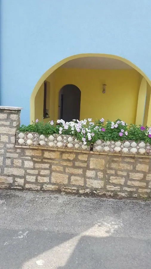 Apartments Ljubic Tar-Vabriga 0*,